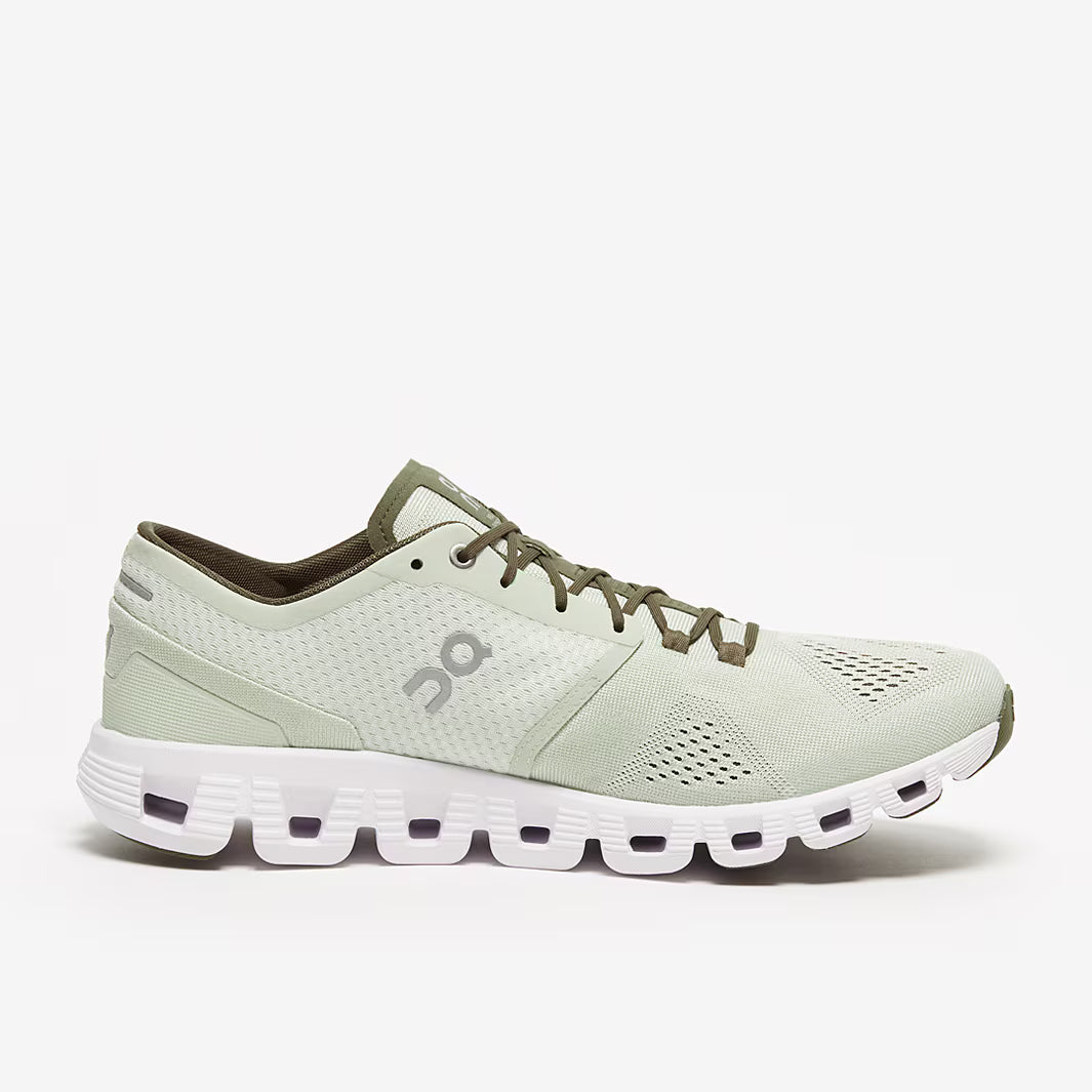 On Running X Aloe/White